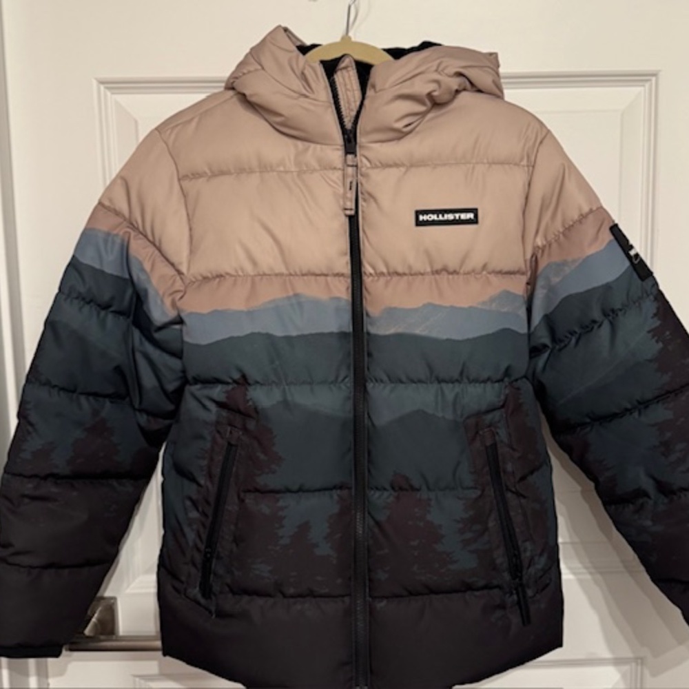 Hollister Puffer Jacket, XS